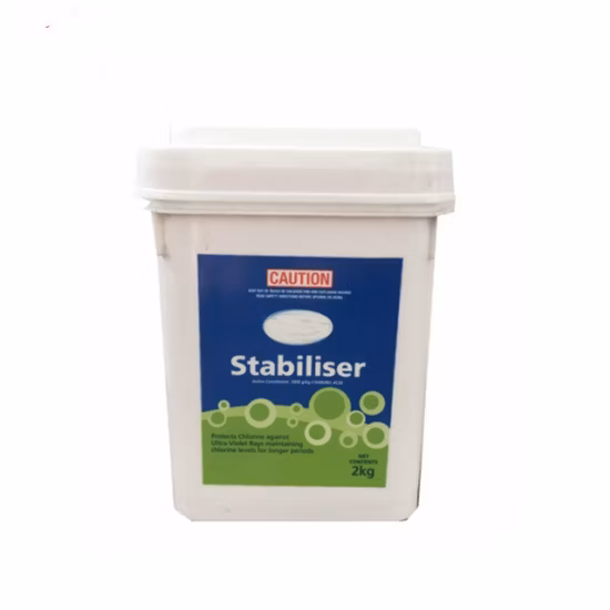 수영장에 사용하기 위한 맞춤형 수처리 화학물질